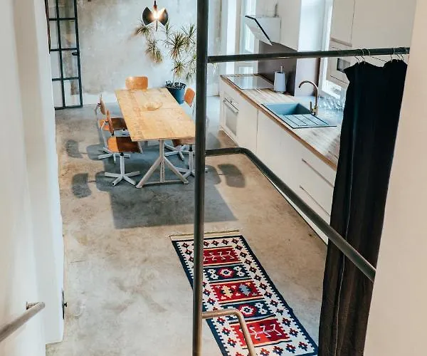 Miller's Place * Riga