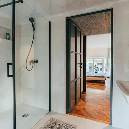 Miller's Place * Riga